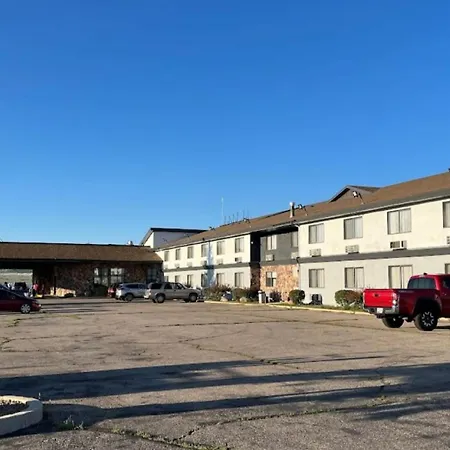Wingate By Wyndham Beaver I-15-2